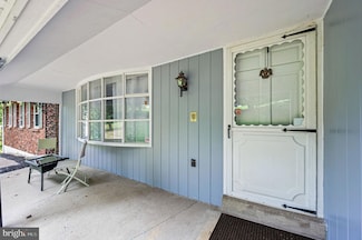 111 Cheyney Rd, Glen Mills, PA 19342