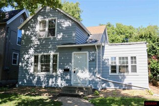 209 Center St, Mankato, MN 56001