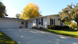6139 Althean Dr, Fort Wayne, IN 46835