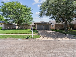 1726 Meadow Green Dr, Missouri City, TX 77489