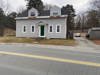 69 Maple St, Newport, NH 03773