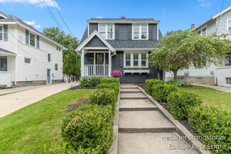2039 Wealthy St SE, Grand Rapids, MI 49506