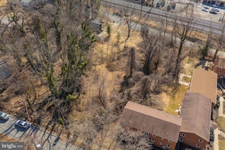 401 Poplar St, Coatesville, PA 19320