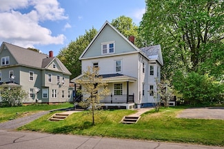 133 School St, Greenfield, MA 01301