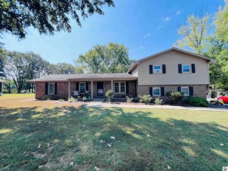 5822 Kathy Dr, Paducah, KY 42001