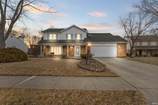 8928 Sunburst Ln, Fort Wayne, IN 46804