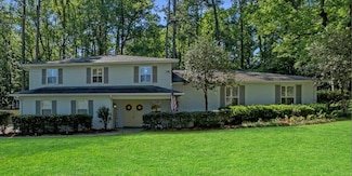 2825 Roscommon Dr, Tallahassee, FL 32309