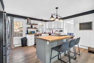 46 Union St, Saco, ME 04072