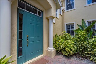 927 River Basin Ct Unit 201C, Bradenton, FL 34212