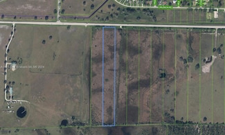 7061 98, Sebring, FL 33876