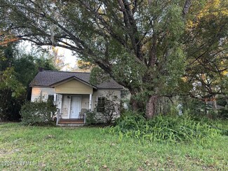 646 N Church St, Starke, FL 32091