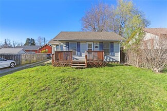 412 1st St, Kansas City, MO 64163