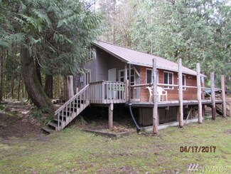 11129 Riverview Dr E, Enumclaw, WA 98022