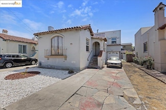 1576 76th Ave, Oakland, CA 94621
