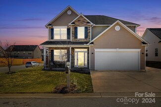 342 W Swift Creek Rd, Fletcher, NC 28732