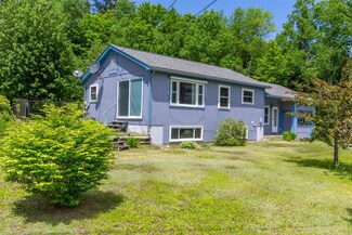 10 Mcbean Cir, Littleton, NH 03561