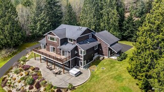 4621 Tolt River Rd NE, Carnation, WA 98014