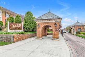 12-08 Robin Ln Unit 11L, Bayside, NY 11360