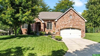 3702 Rainey Cir, Plattsmouth, NE 68048