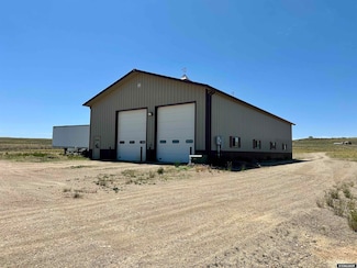 8 Battle Cir, Baggs, WY 82321