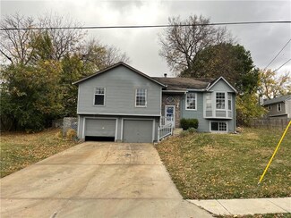 4906 England St, Shawnee, KS 66203