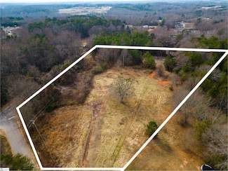 190 Burns Hill Rd, Liberty, SC 29657