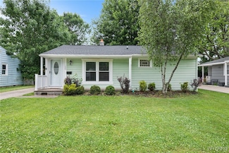 150 Meadow Lea Dr, Buffalo, NY 14226