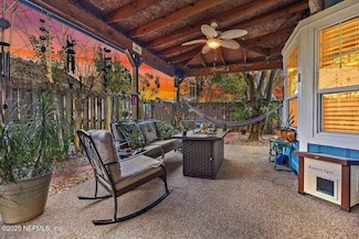 4483 Goodbys Hideaway Dr N, Jacksonville, FL 32217