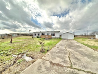 6818 Spring Shower Ct, Krum, TX 76249