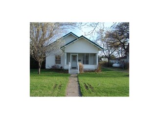 703 W Auberry Grove, Jamesport, MO 64648