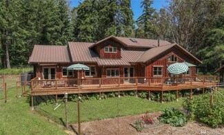 155 E Beach Rd, Nordland, WA 98358