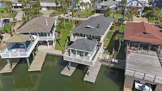 16603 Jamaica Cove Rd, Galveston, TX 77554