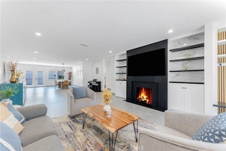 17846 Horace St, Granada Hills, CA 91344