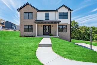 1621 Windsor Rd, Irwin, PA 15642