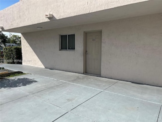 6091 W 22nd Ct Unit 101, Hialeah, FL 33016