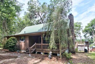 5181 NW 20th Dr, Jennings, FL 32053