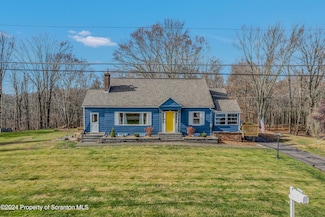 215 Maple Lake Rd, Spring Brook Township, PA 18444