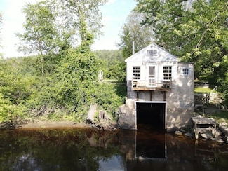 0 Penacook Rd Unit 5048749, Hopkinton, NH 03229