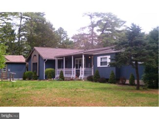 2811 Cedar Ln, Hammonton, NJ 08037