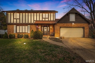 438 Shenandoah Dr, Farmington, MO 63640