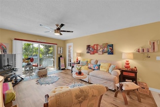6239 Bay Club Dr Unit 4, Fort Lauderdale, FL 33308