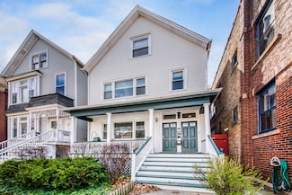 1331 W Melrose St, Chicago, IL 60657