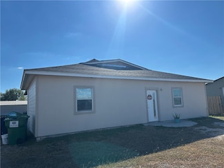 3501 S Granado Cir, Robstown, TX 78380