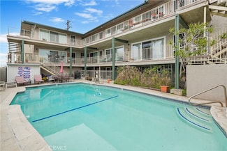201 Ocean Ave Unit 4, Seal Beach, CA 90740