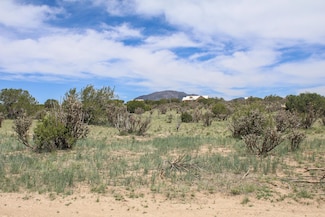 1 Taluca Ct, Edgewood, NM 87015