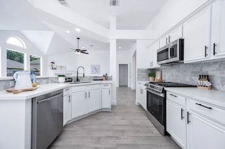 11010 S Falls Terrace, Houston, TX 77095
