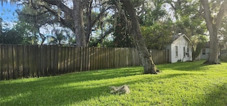 1066 3rd St N, Safety Harbor, FL 34695