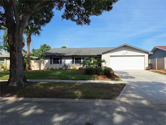 3357 Hunt Club Dr, Clearwater, FL 33761