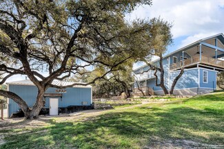 556 Canyon Edge, Canyon Lake, TX 78133