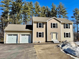 4 Lorelai Way, Nashua, NH 03062